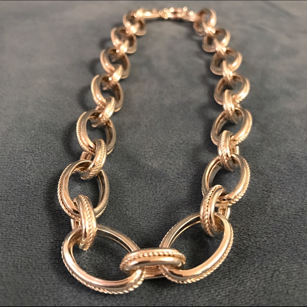 Silver Toned Chain Necklace
